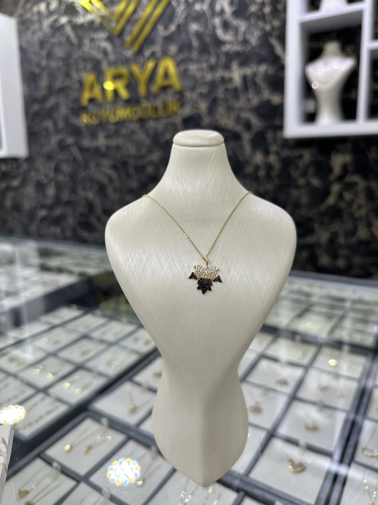14 KOLYE