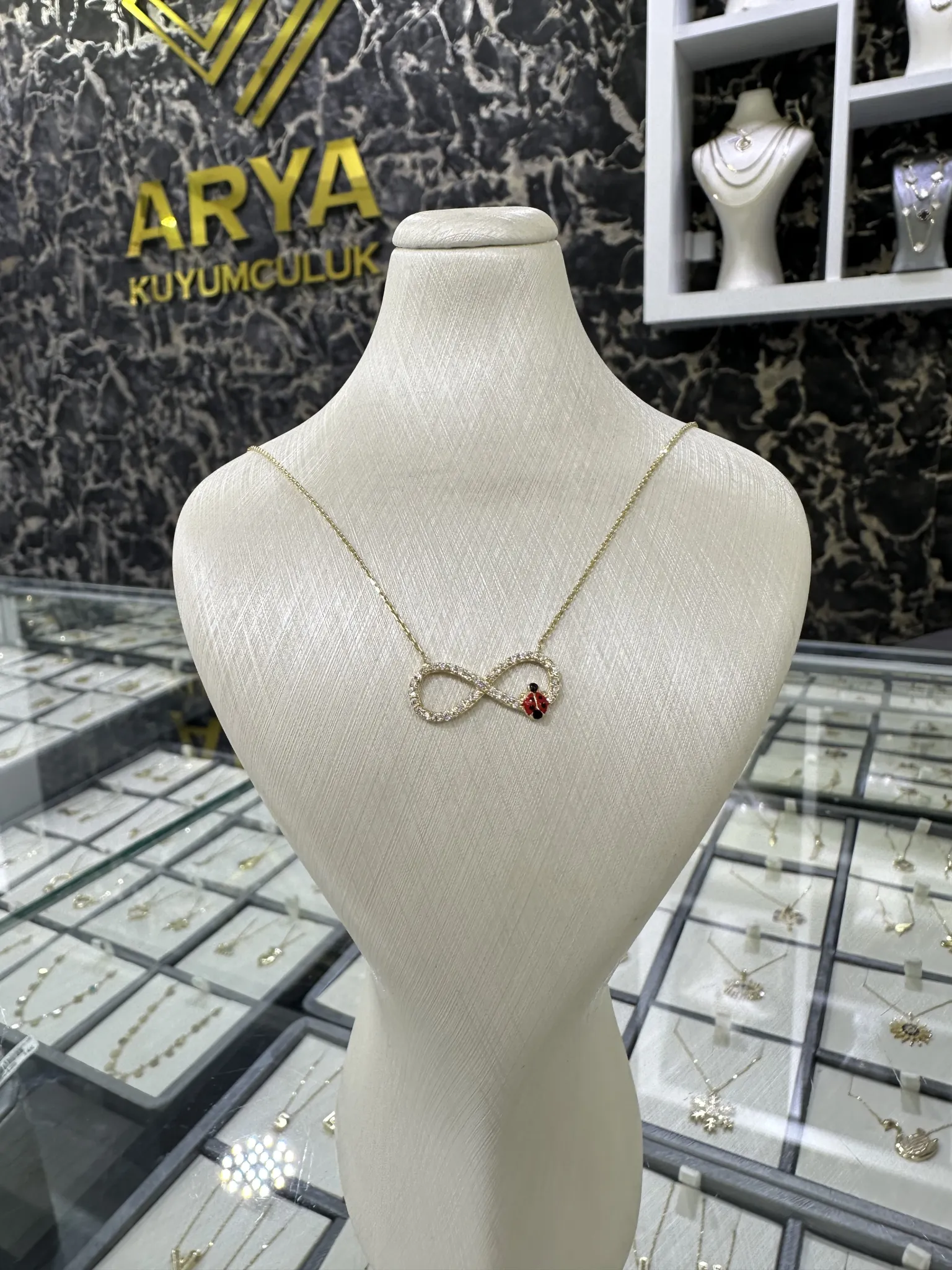 14 KOLYE