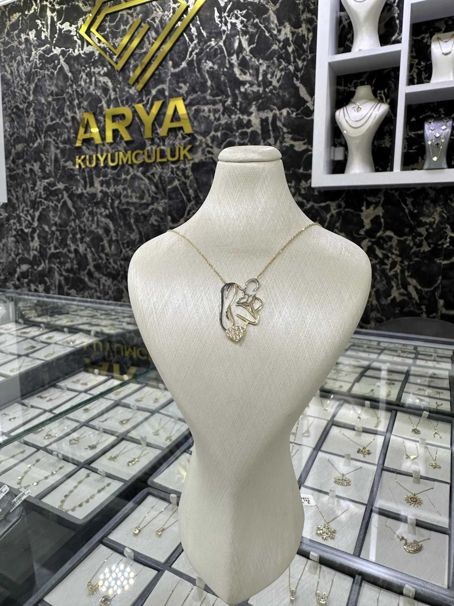 14 KOLYE