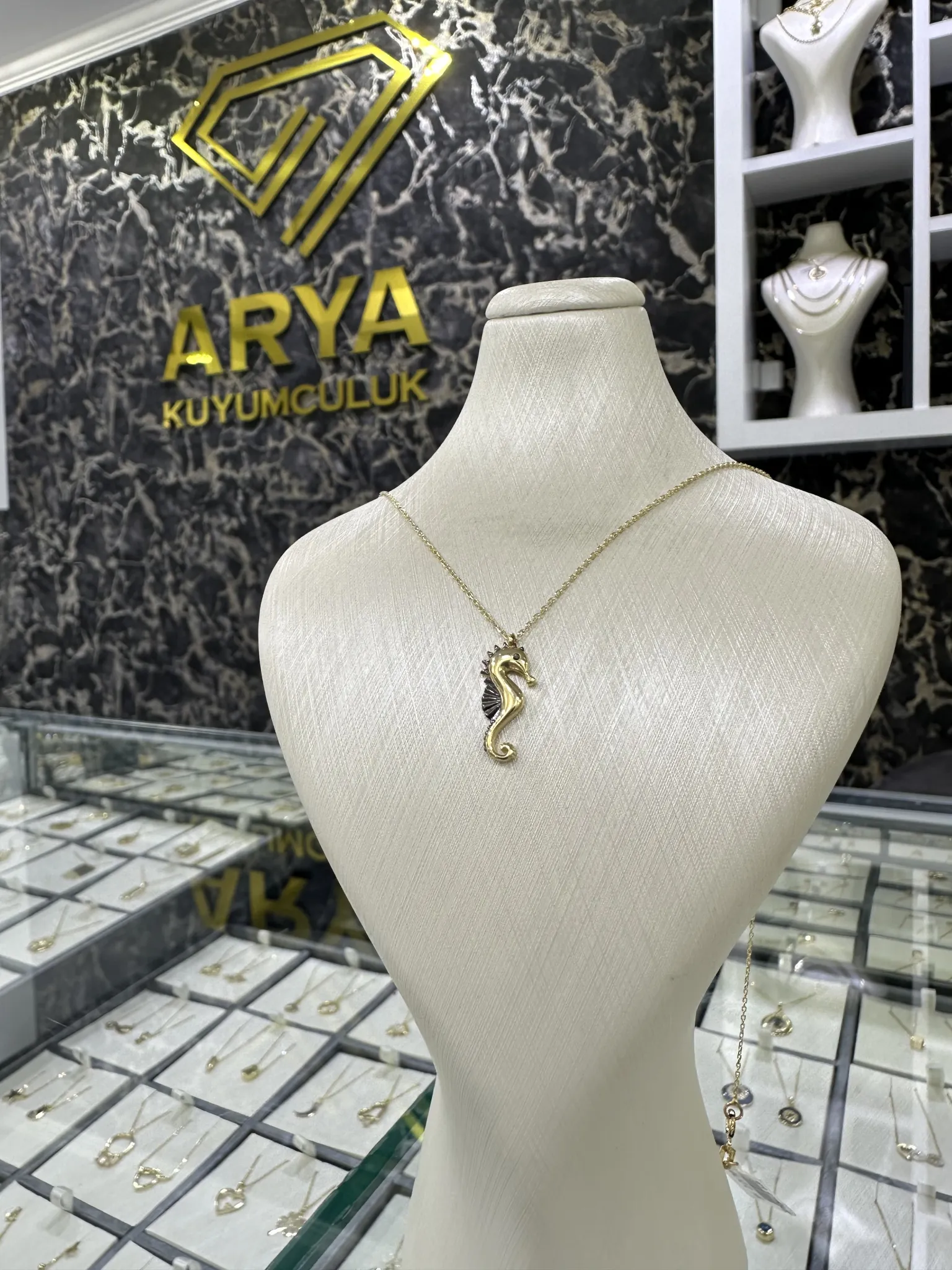 14 KOLYE