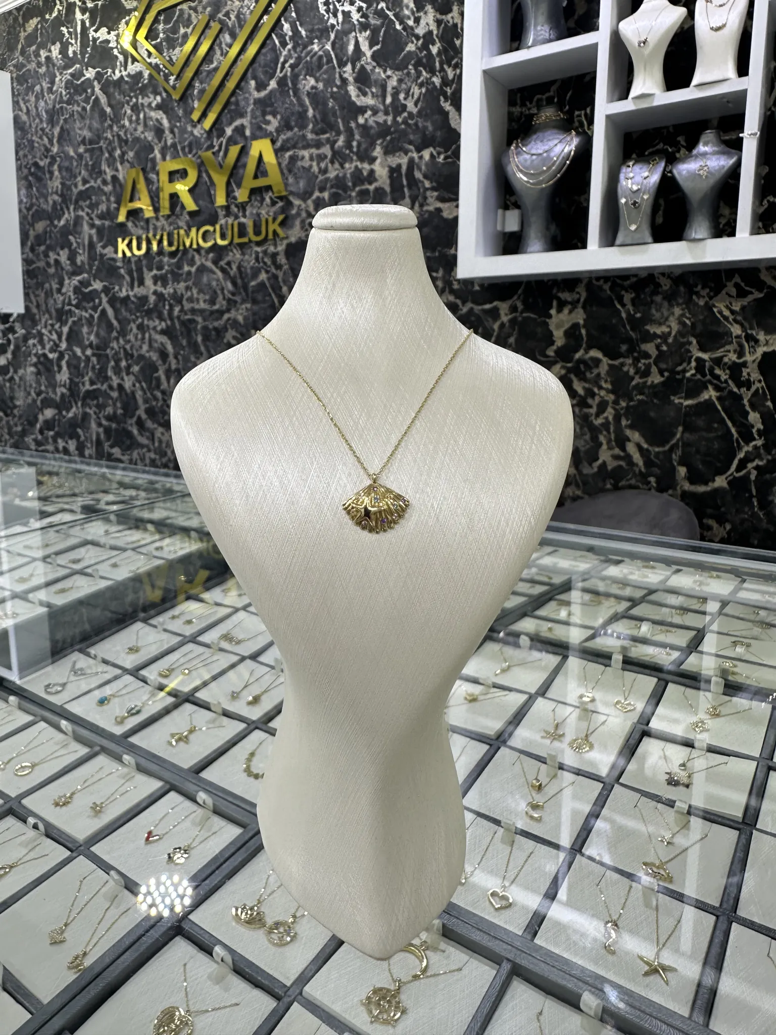 14 KOLYE